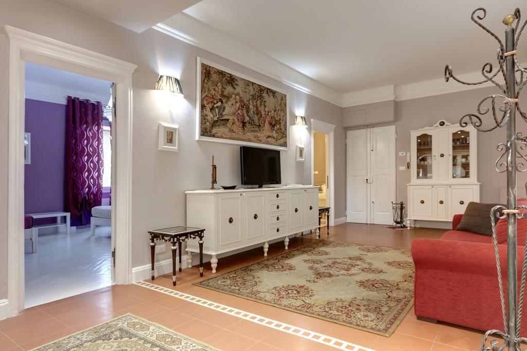 Florence Apartments Home Feeling מראה חיצוני תמונה